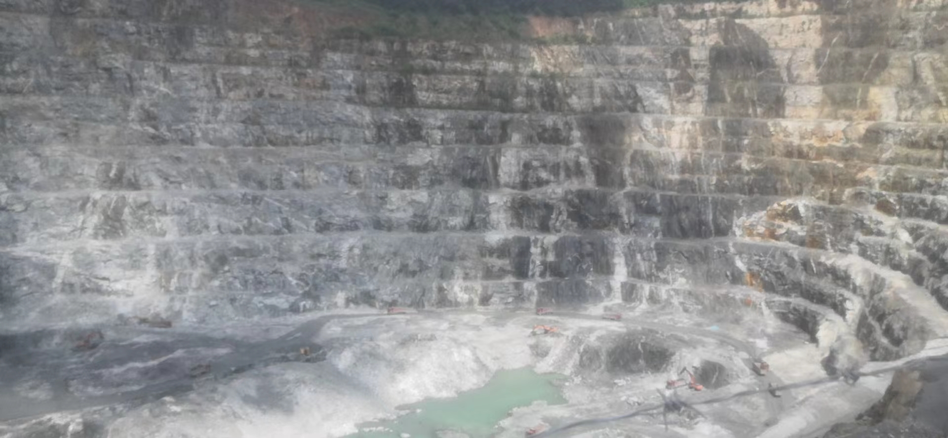 華穎 尾礦庫(kù)在線自動(dòng)化監(jiān)測(cè)方案